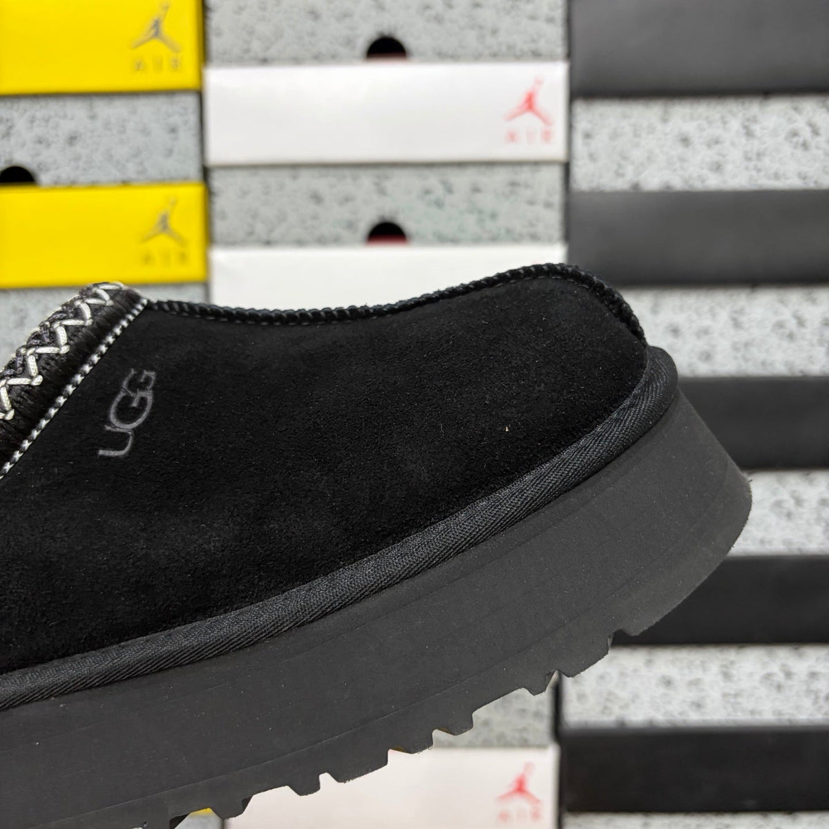 UGG Tazz Platform Slipper – Suede Mule with Shearling Lining, Black & White Braided Collar Trim & All-Black Chunky Platform Sole in Black