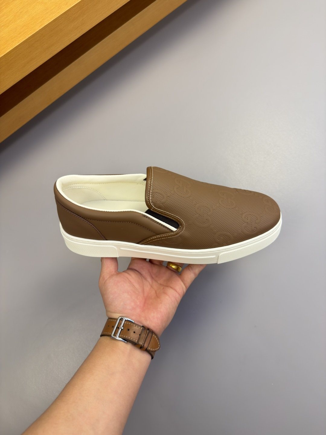 Gucci Leather Slip-On Sneakers